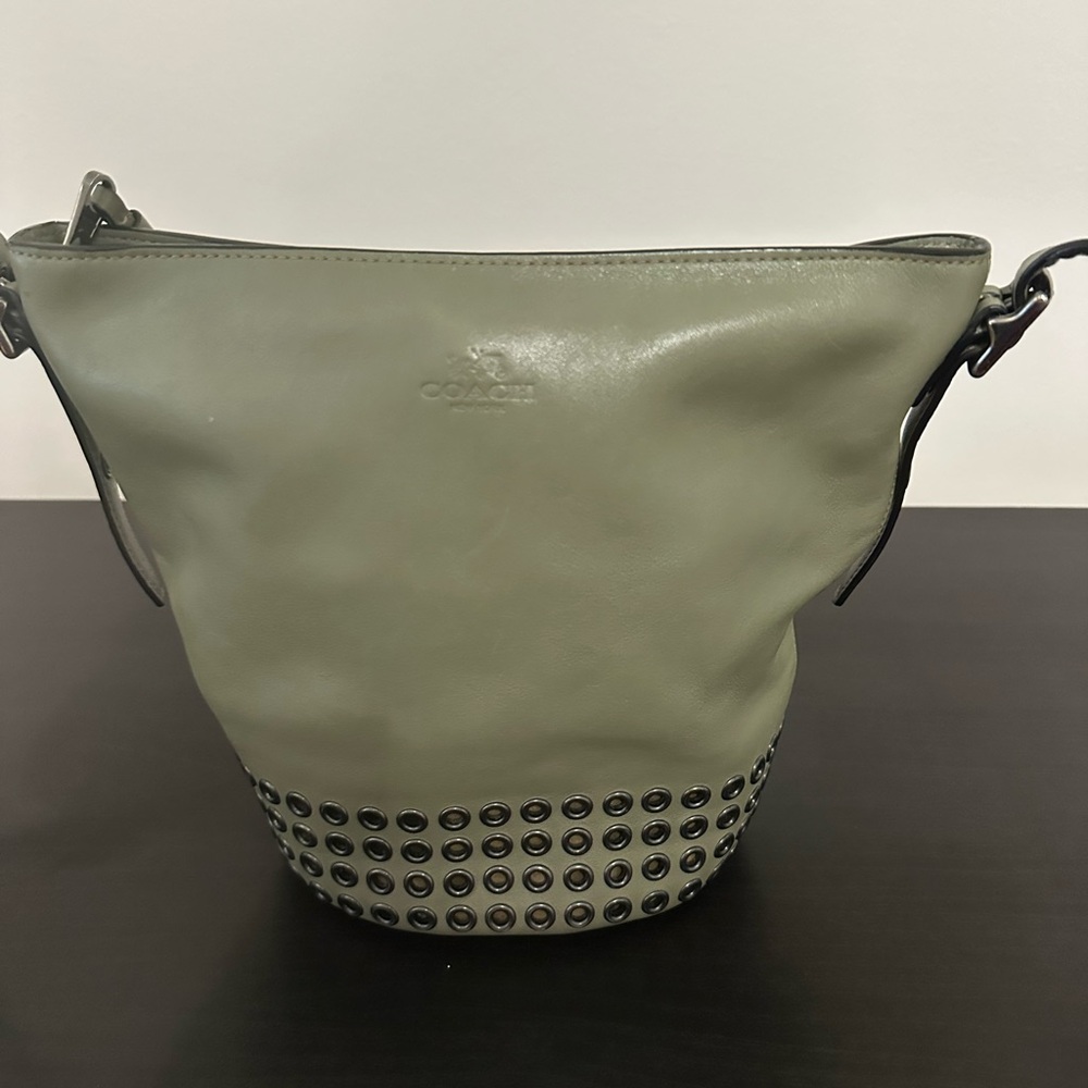 COACH Vintage Bleecker Grommets Bucket Purse Olive Green 32386